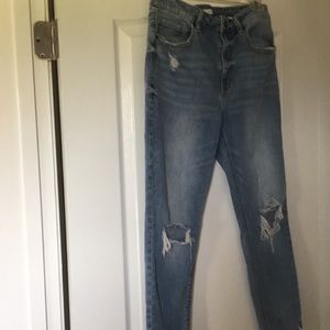 Eunina distressed jeans size 9